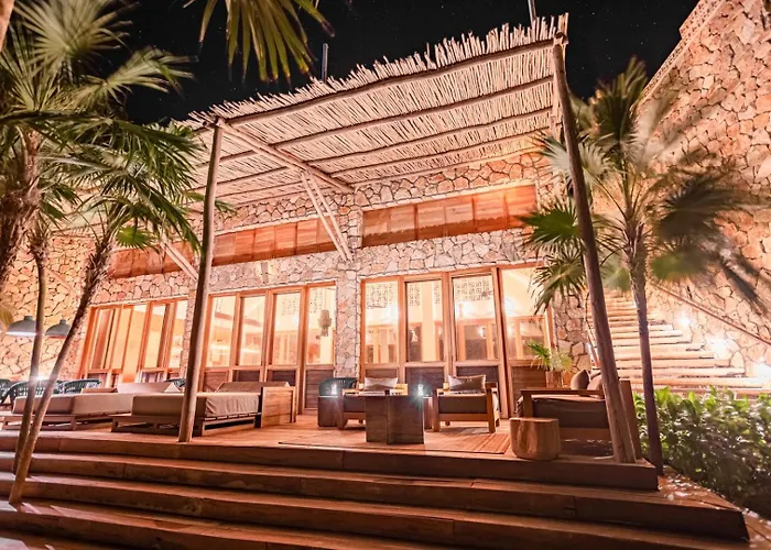 Anana Casa Kaab Kaan Rooftop Pool Beachfront